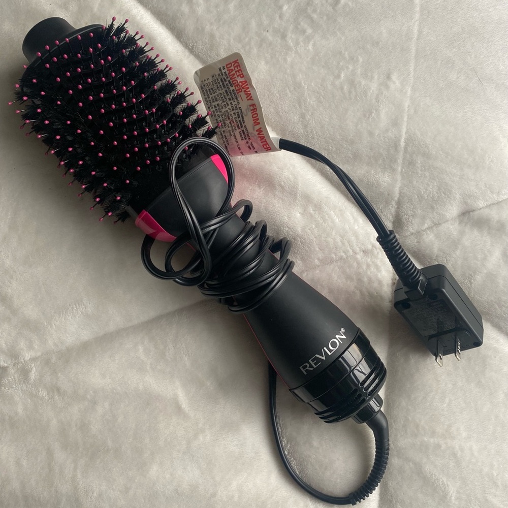 revlon hair brush & hot air dryer